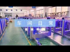 شاهد الباب الدوار الأنيق الواضح ثنائي الاتجاه للتحكم في الوصول مع عرض توضيحي للوحة التأرجح